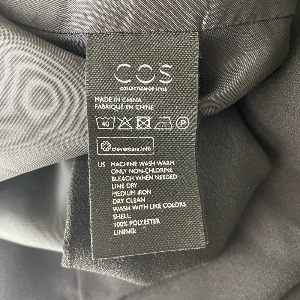 COS BLACK MINIMALIST RUCHED SHOULDER DRESS 6 - Picture 3 of 5